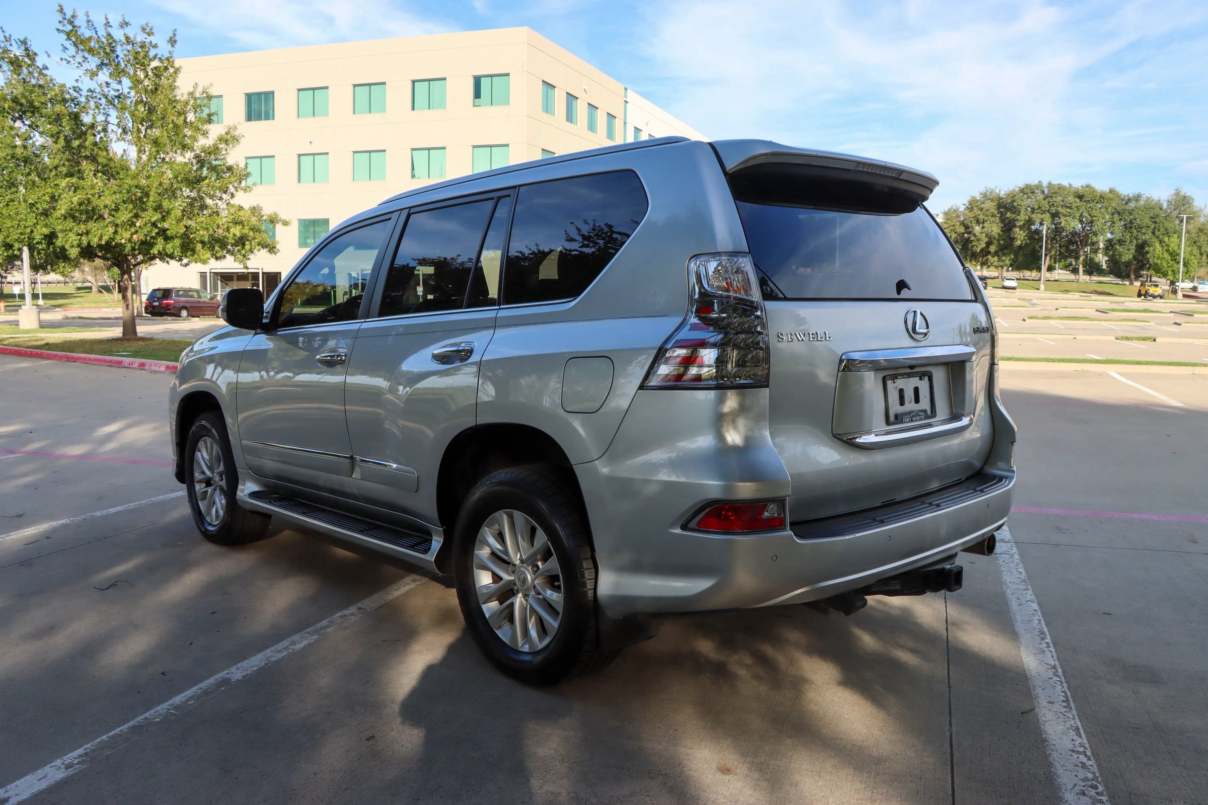 Used 2019 Lexus GX 460 Premium AWD/4WD image 5