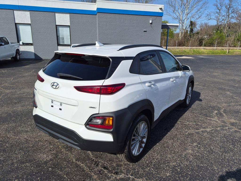 Used 2021 Hyundai Kona SEL Plus AWD/4WD image 3