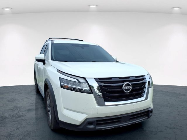 Used 2022 Nissan Pathfinder SV AWD/4WD image 8