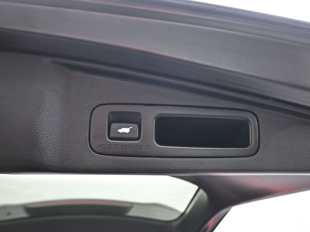 Used 2019 Honda CR-V Touring image 48