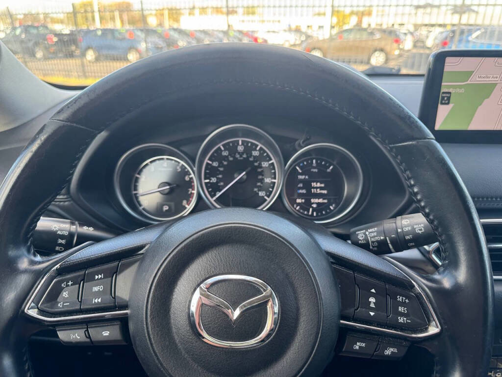 Used 2021 MAZDA CX-5 Touring image 17