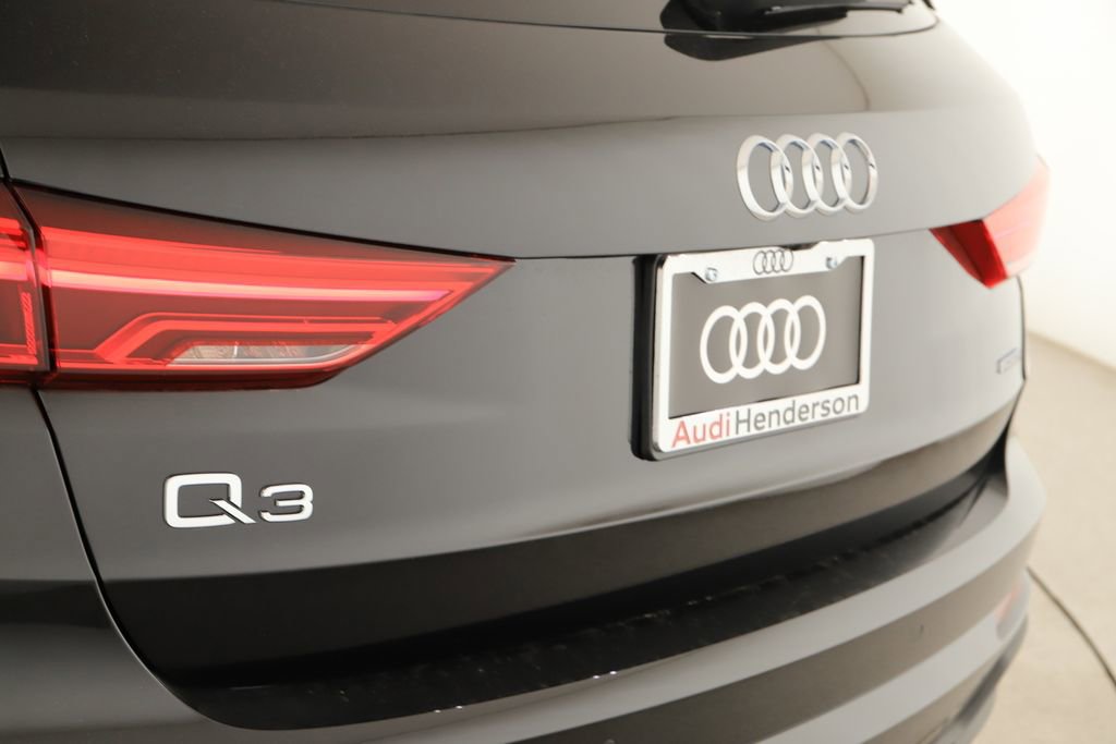 New 2025 Audi Q3 2.0T Premium AWD/4WD image 29