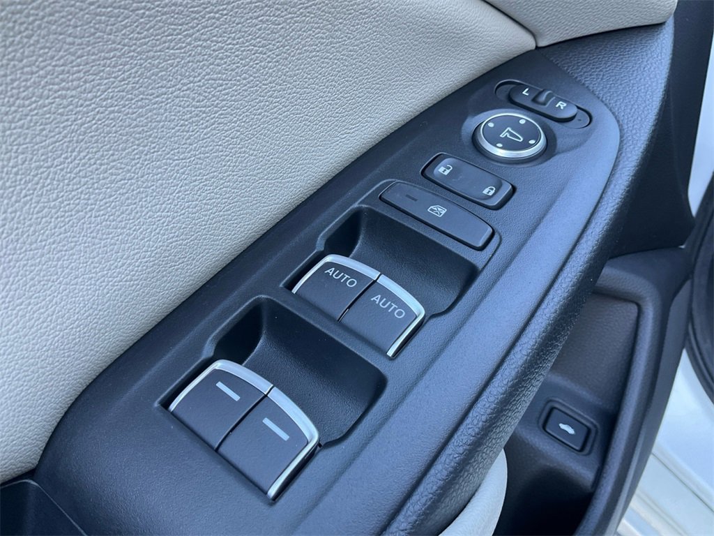 Used 2022 Honda Accord LX image 31
