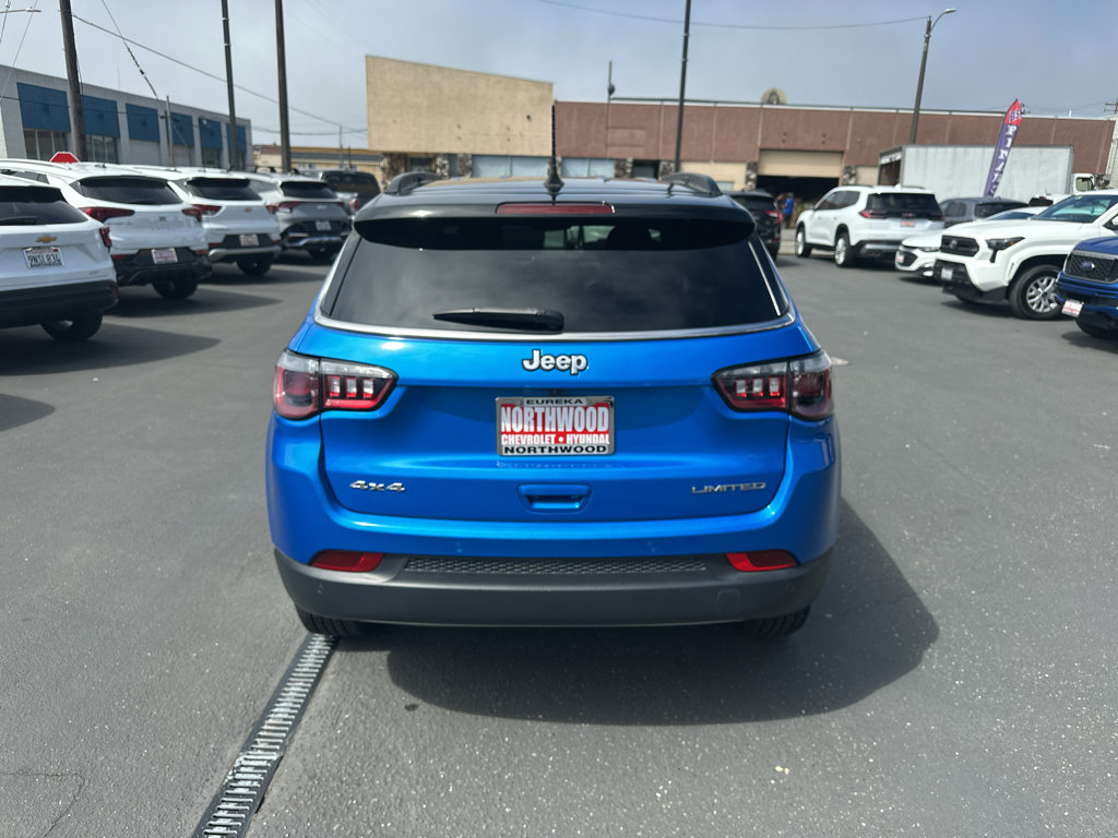 Used 2024 Jeep Compass Limited AWD/4WD image 4