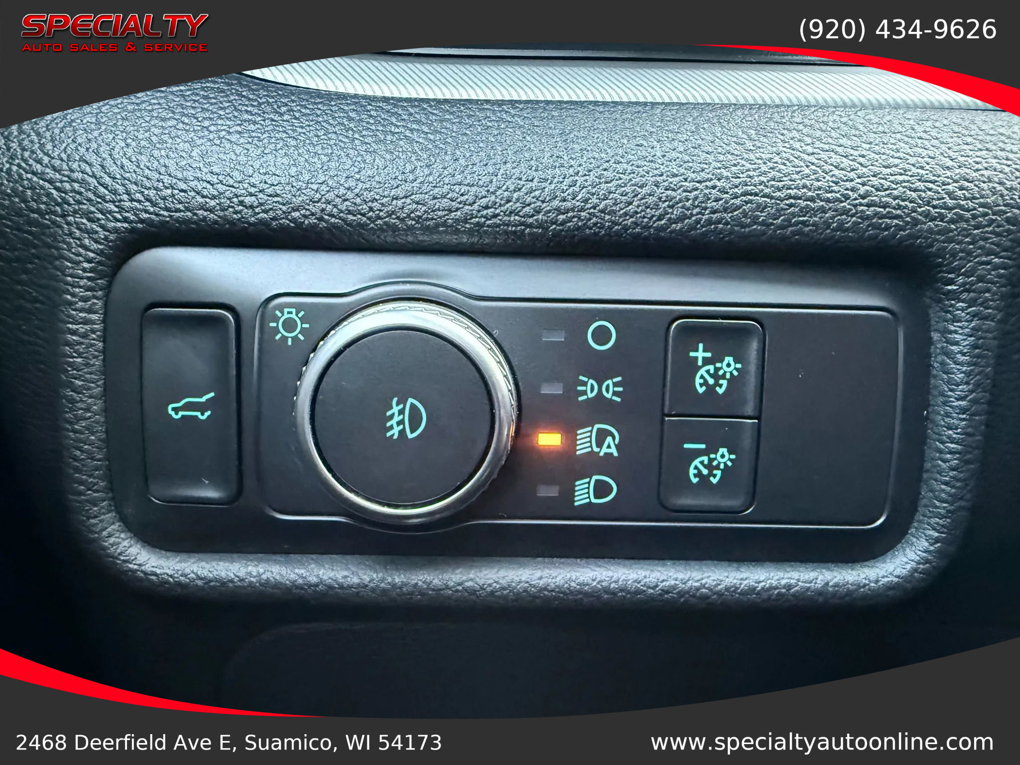 Used 2020 Ford Explorer XLT w/ Equipment Group 202A image 39