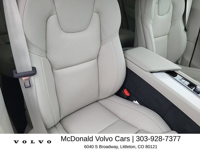 New 2026 Volvo XC60 T8 Ultra w/ Protection Package Premier AWD/4WD image 19
