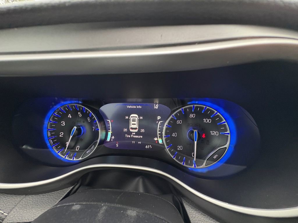 New 2026 Chrysler Pacifica Select image 20