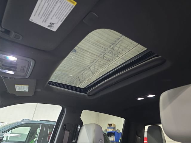 Used 2022 Chevrolet Silverado 1500 LTZ w/ Safety Package II image 32