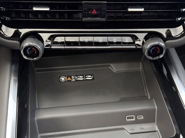 New 2026 Chevrolet Suburban High Country image 15