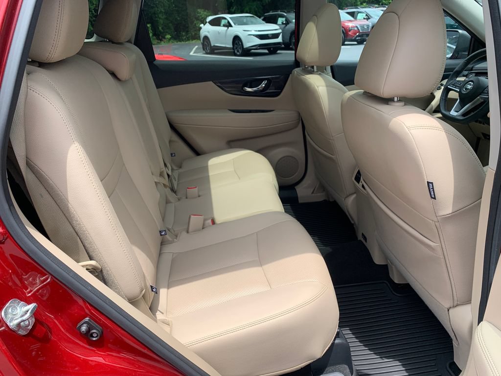 Used 2020 Nissan Rogue SL w/ Premium Package FWD image 30