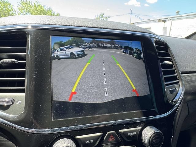 Used 2021 Jeep Grand Cherokee Laredo X RWD image 32