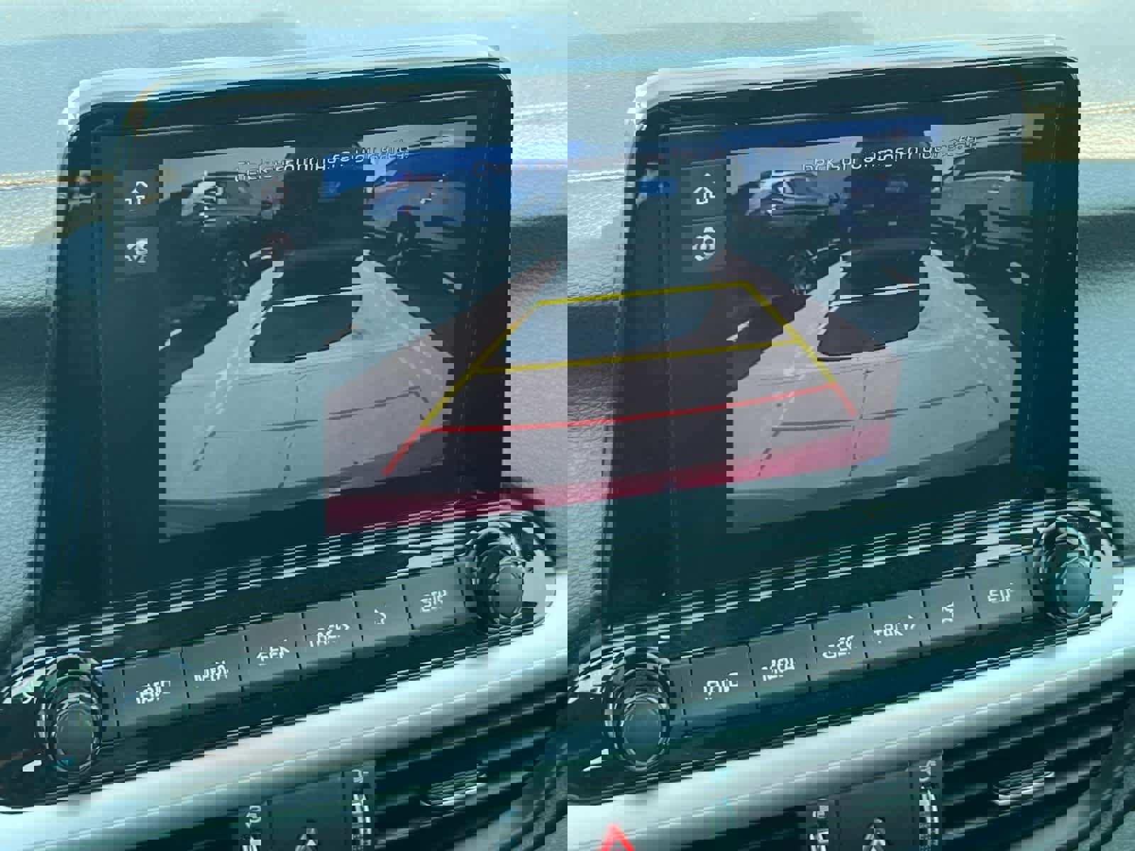 Used 2023 Kia Forte LXS w/ LXS Technology Package image 18