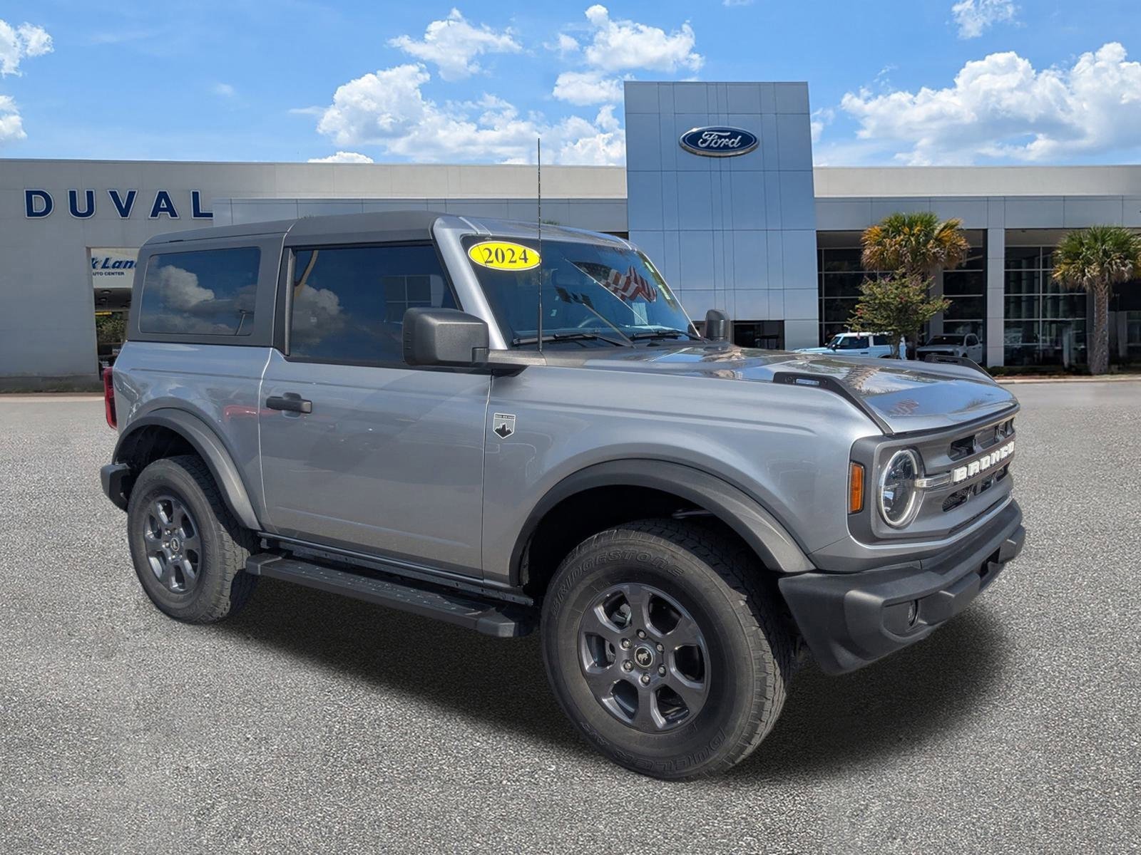 Used 2024 Ford Bronco Big Bend image 2