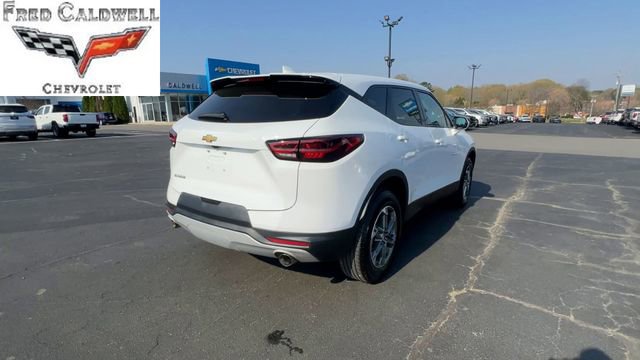 Used 2023 Chevrolet Blazer LT image 8