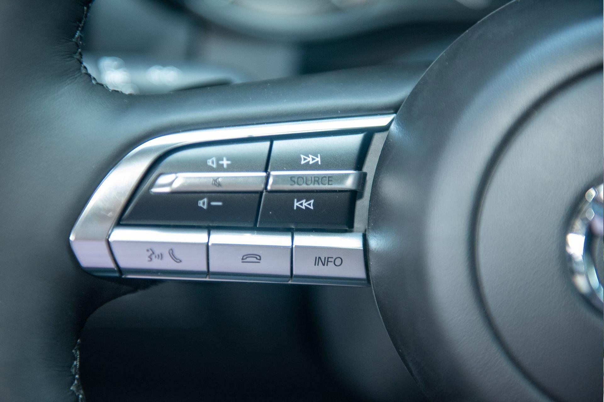 New 2025 MAZDA CX-50 Meridian Edition w/ Apex Package image 28