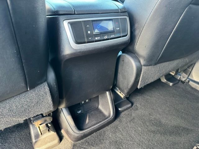 Certified 2019 Toyota Highlander Limited image 10