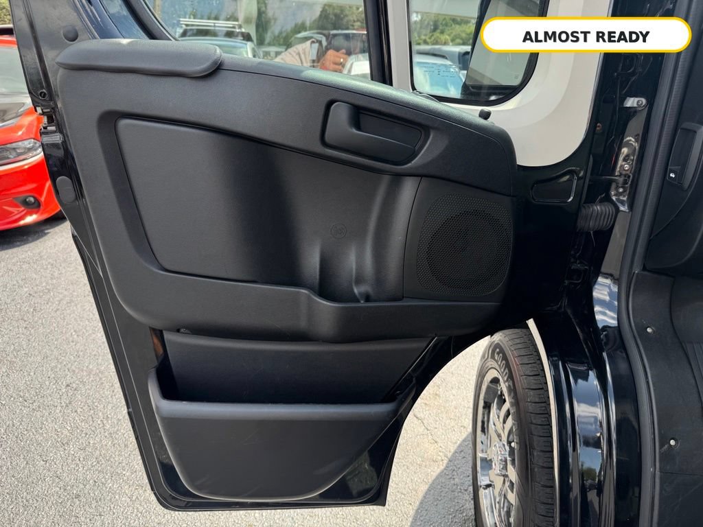 Used 2015 RAM ProMaster 2500 w/ Premium Appearance Group FWD image 22