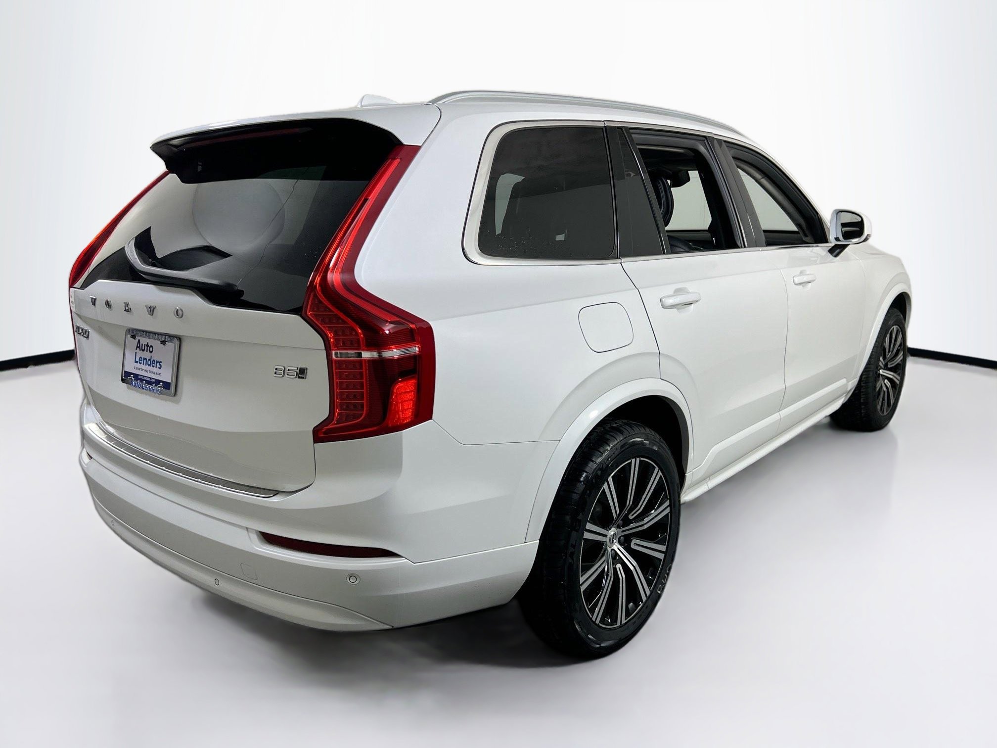 Used 2023 Volvo XC90 B5 Core w/ Protection Package Premier AWD/4WD image 5