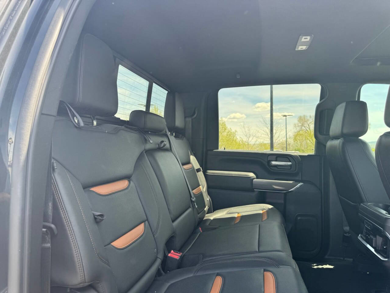 Used 2020 GMC Sierra 2500 AT4 w/ AT4 Premium Package AWD/4WD image 14