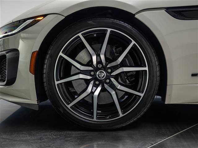 Used 2024 Jaguar F-TYPE R AWD/4WD image 14