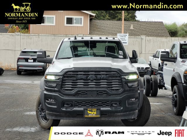 New 2026 RAM 4500 Tradesman AWD/4WD image 2