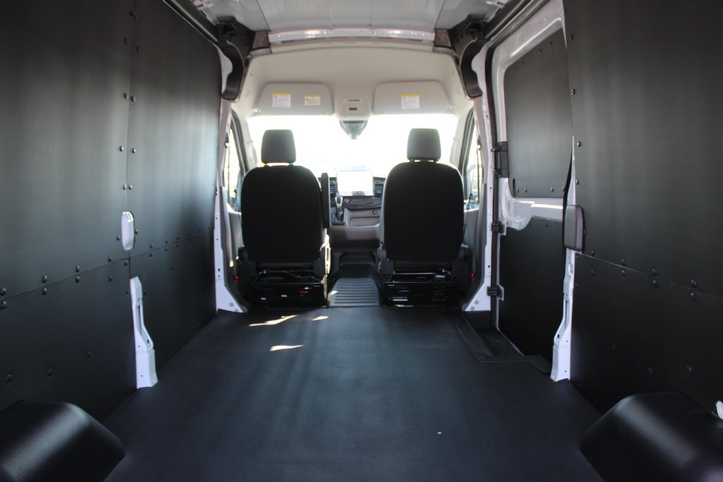 New 2027 Ford Transit 250 148 Medium Roof w/ Load Area Protection Package RWD image 18