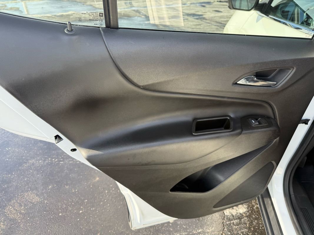 Used 2021 Chevrolet Equinox LT image 14