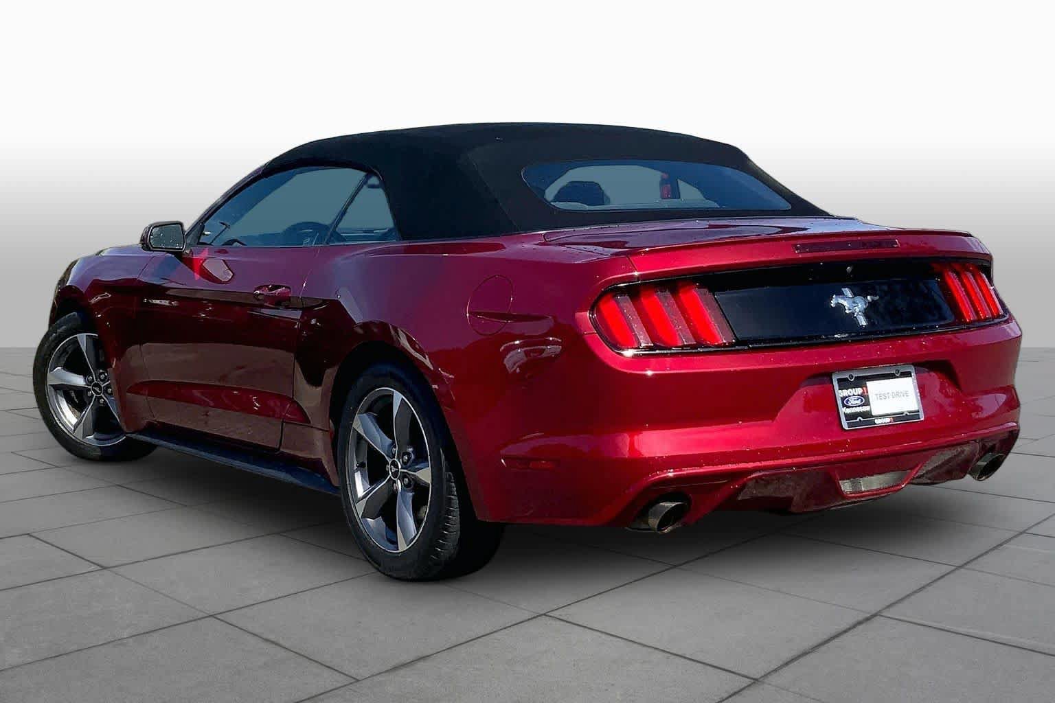 Used 2015 Ford Mustang Convertible w/ Equipment Group 051A RWD image 9