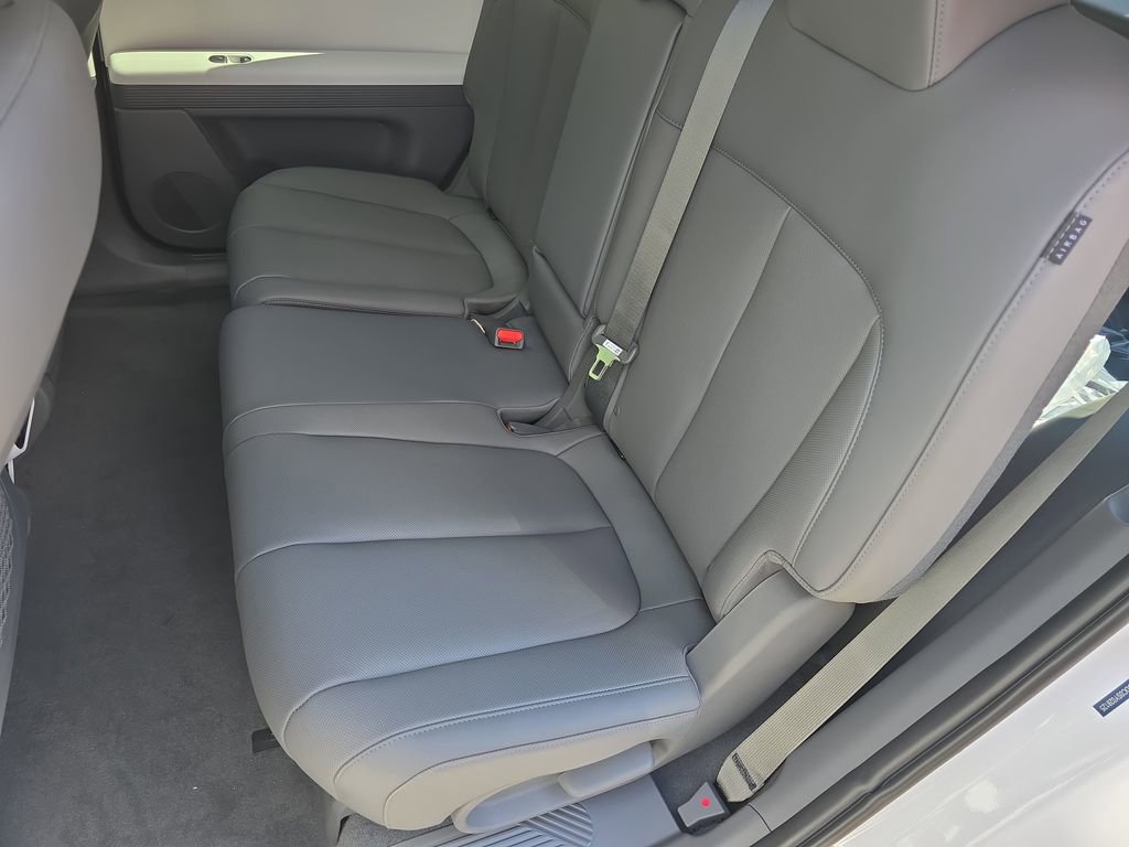 New 2025 Hyundai Ioniq 5 SEL AWD/4WD image 14