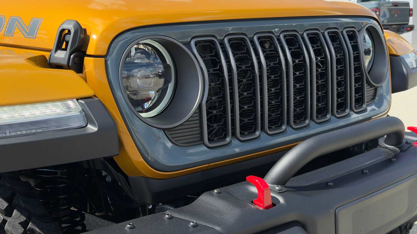 New 2026 Jeep Gladiator Rubicon w/ Rockslide Package AWD/4WD image 3