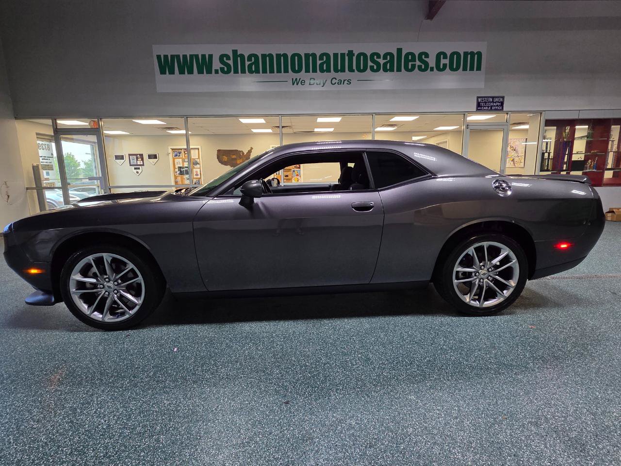 Used 2022 Dodge Challenger GT AWD/4WD image 9
