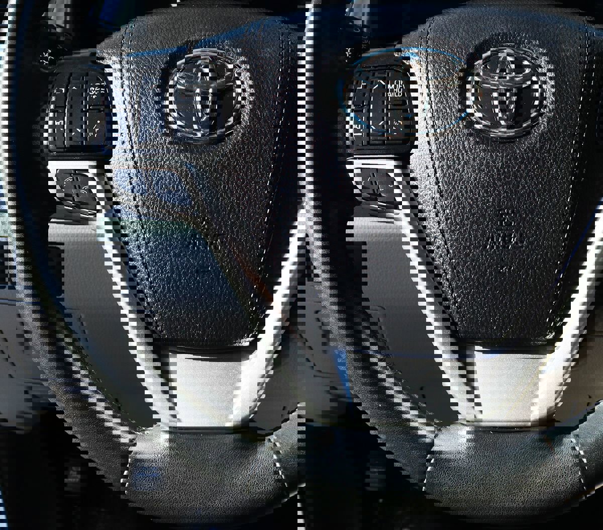 Used 2019 Toyota Highlander Limited image 58