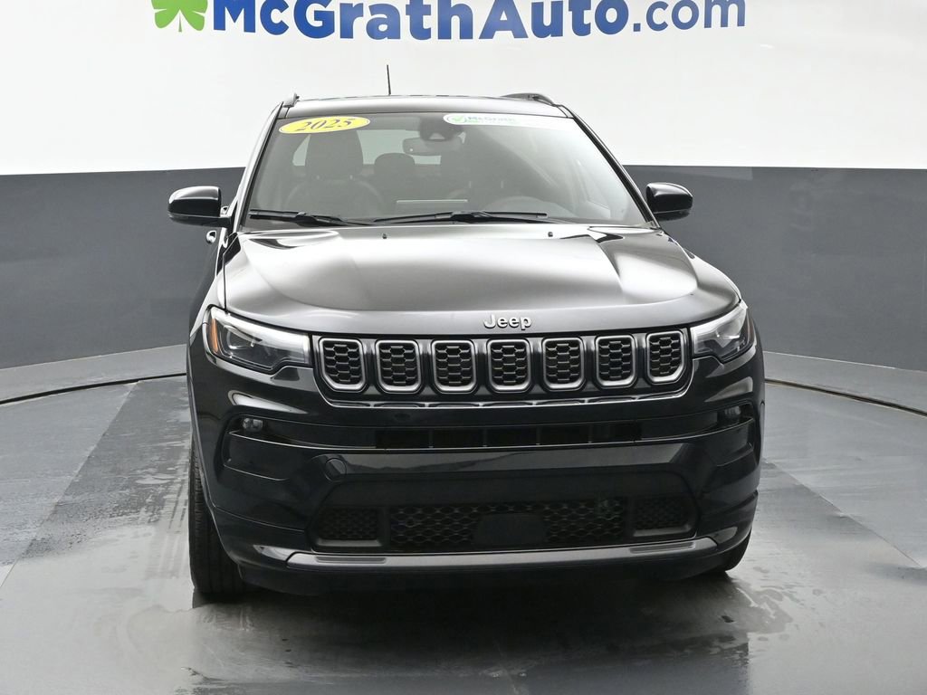 Used 2025 Jeep Compass Limited w/ High Altitude Package image 4