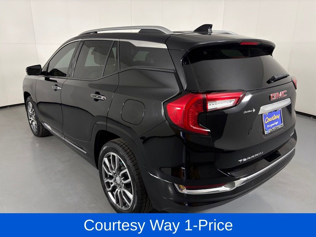 Used 2022 GMC Terrain Denali AWD/4WD image 8