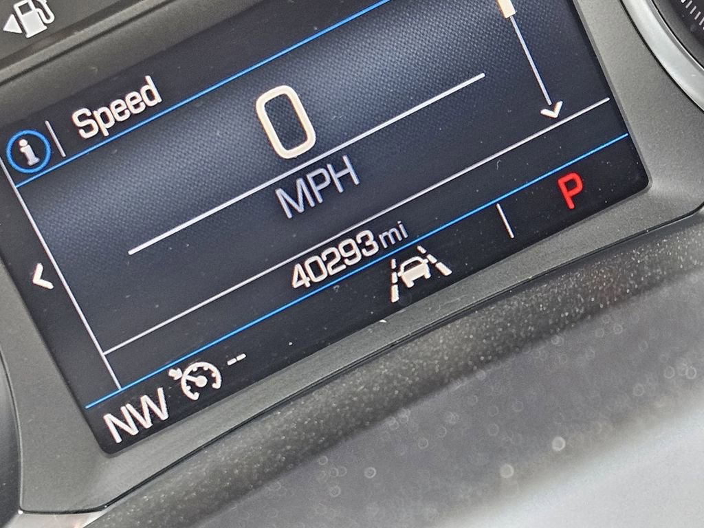 Used 2024 GMC Terrain SLE image 13