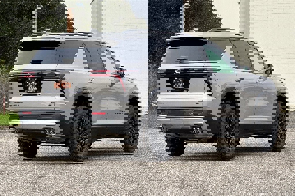 New 2026 Chevrolet Traverse Z71 image 4