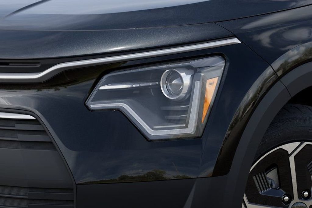 New 2026 Kia Niro LX FWD image 11