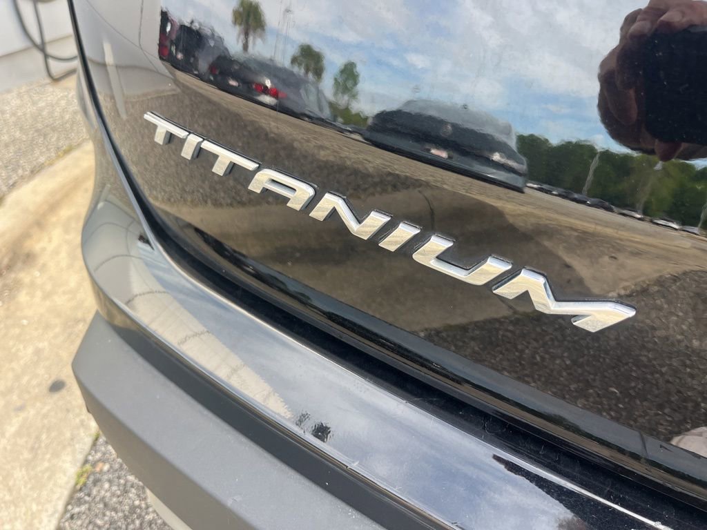 Used 2024 Ford Edge Titanium w/ Equipment Group 301A image 26