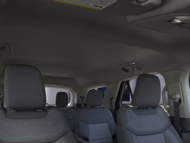 New 2026 Ford Explorer Active image 22