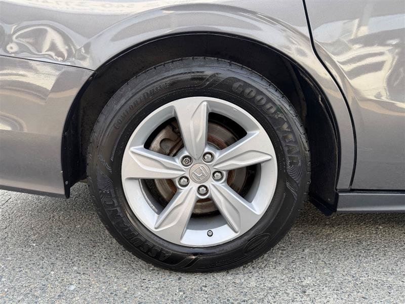 Used 2019 Honda Odyssey EX image 12