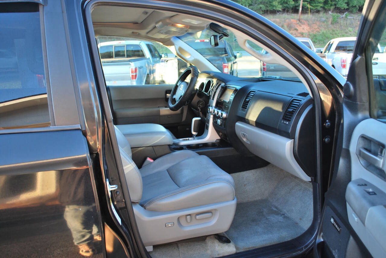 Used 2008 Toyota Sequoia Limited RWD image 15
