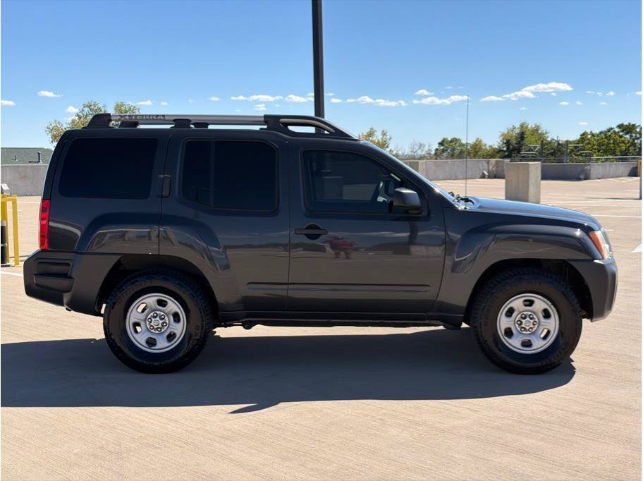 Used 2014 Nissan Xterra X AWD/4WD image 9