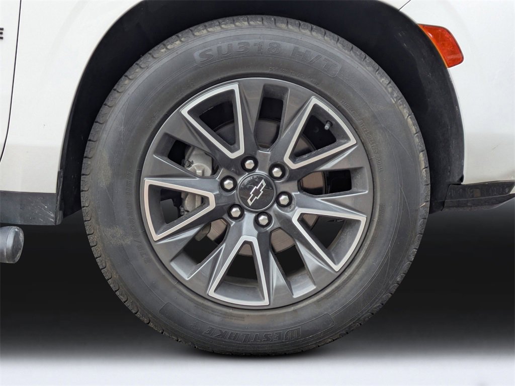 Used 2021 Chevrolet Tahoe Z71 w/ Z71 Off-Road Package image 10