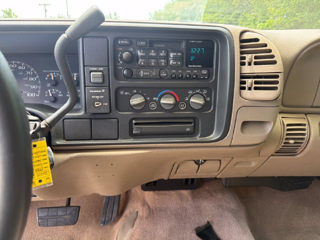 Used 1998 GMC Sierra 1500 2WD Extended Cab w/ Imagemax Pkg image 20