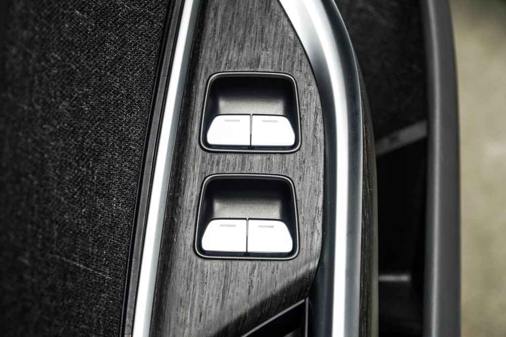 Used 2024 Lucid Air Touring image 34