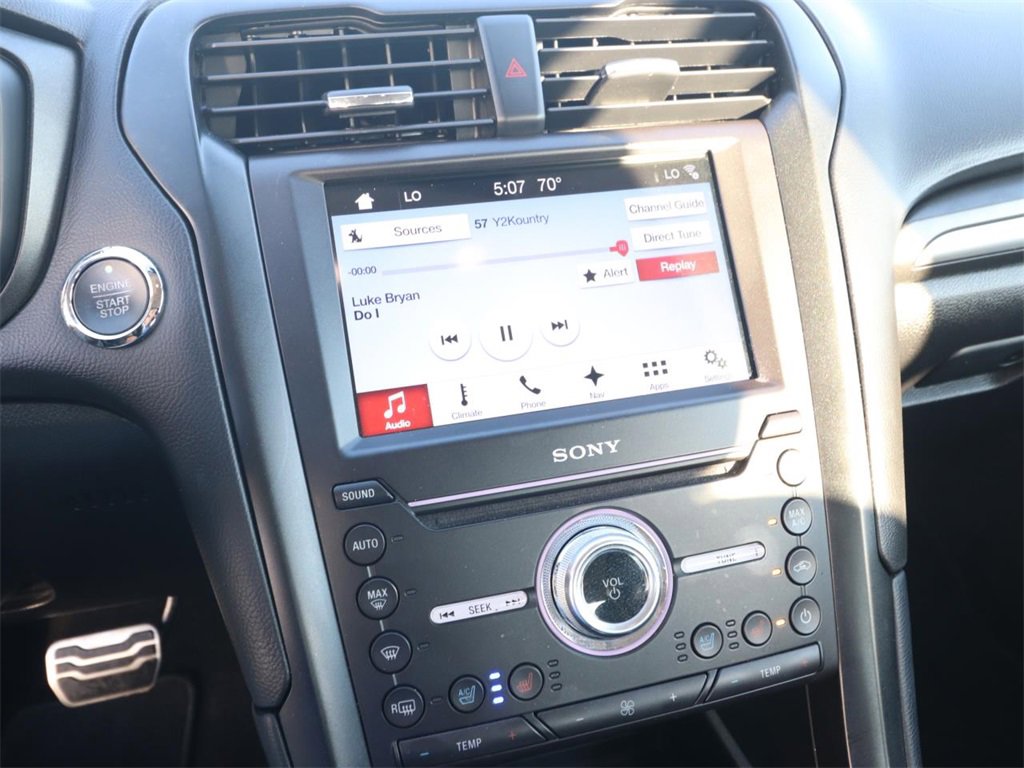 Certified 2017 Ford Fusion Titanium image 17