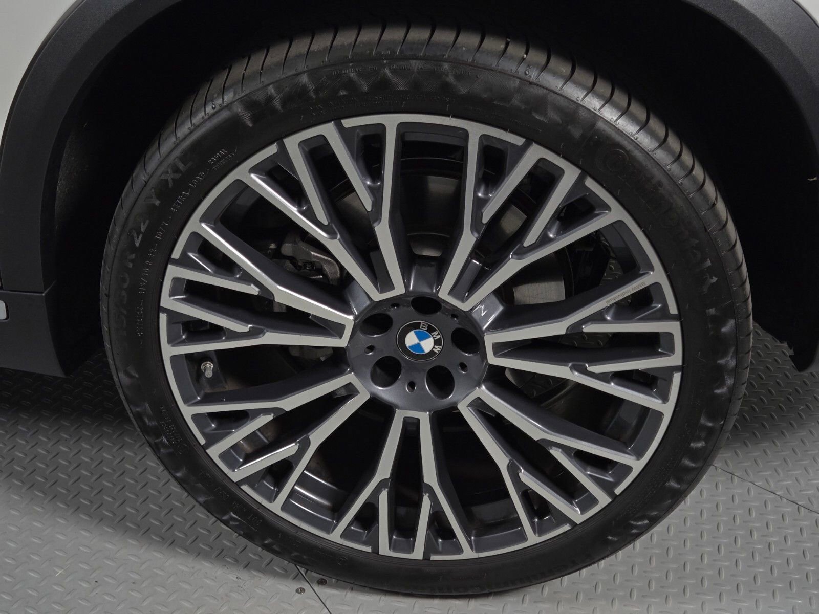 Used 2025 BMW X5 xDrive40i AWD/4WD image 10