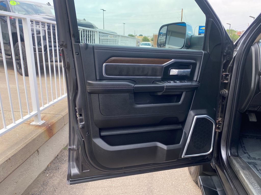 Used 2022 RAM 2500 Laramie AWD/4WD image 10