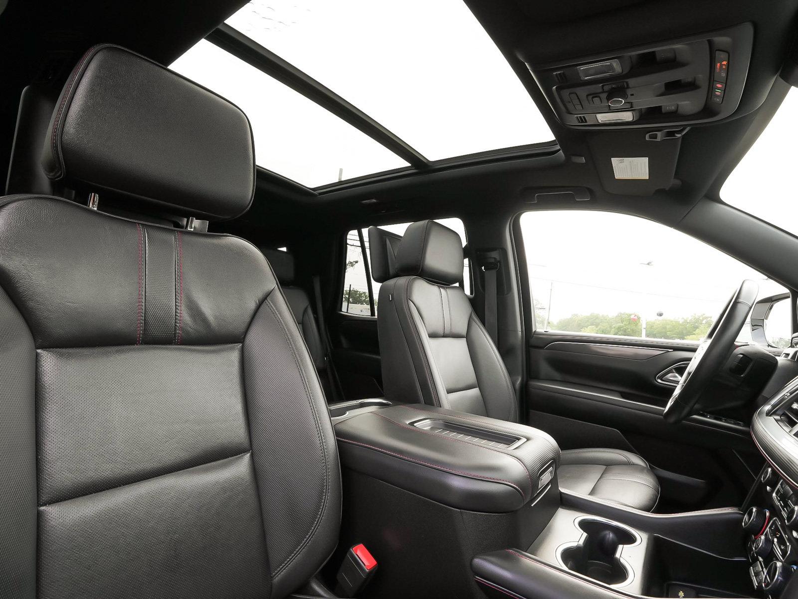 Used 2023 Chevrolet Tahoe RST w/ Luxury Package AWD/4WD image 50