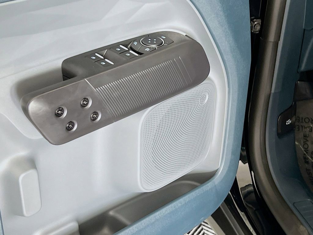 New 2025 Ford Maverick XLT w/ XLT Luxury Package image 13